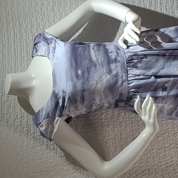 Retrolicious Dress - Picture 2 of 9